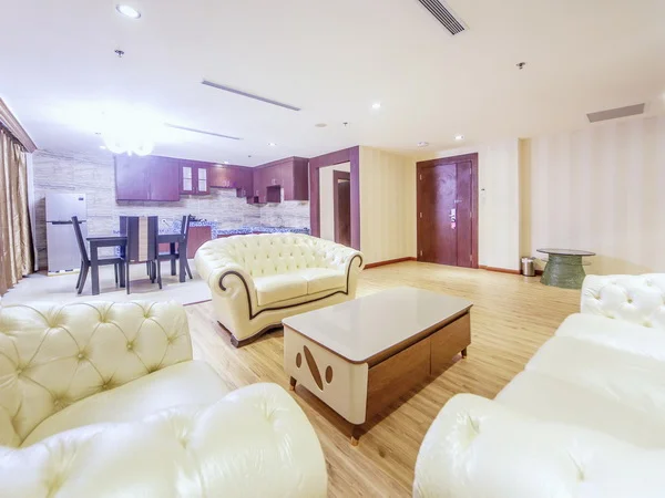 Batam City Hotel Royal Suite (Living Room)