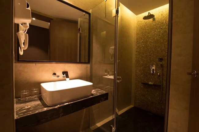 Eska Hotel Wellness Room (Bathroom)