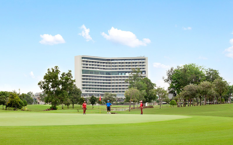 Padang Golf Sukajadi